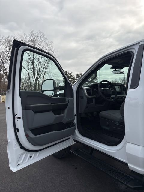 New 2026 Ford F350 XL w/ XL Driver Assist Package image 13