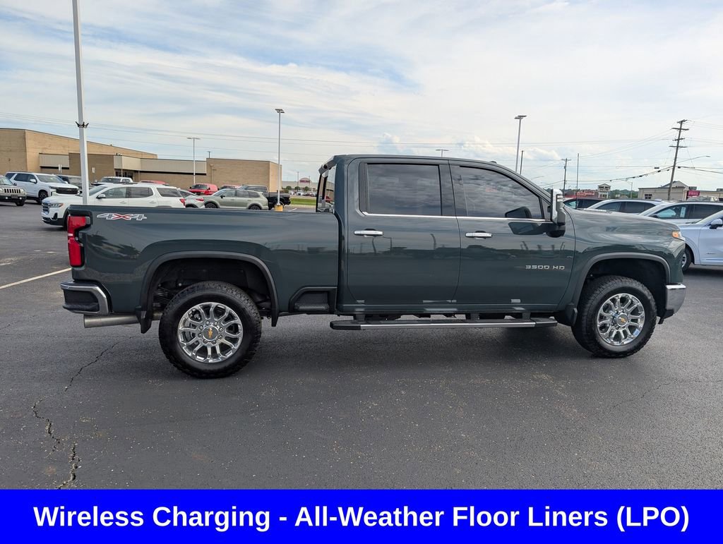Used 2025 Chevrolet Silverado 3500 LTZ w/ LTZ Plus Package AWD/4WD image 9