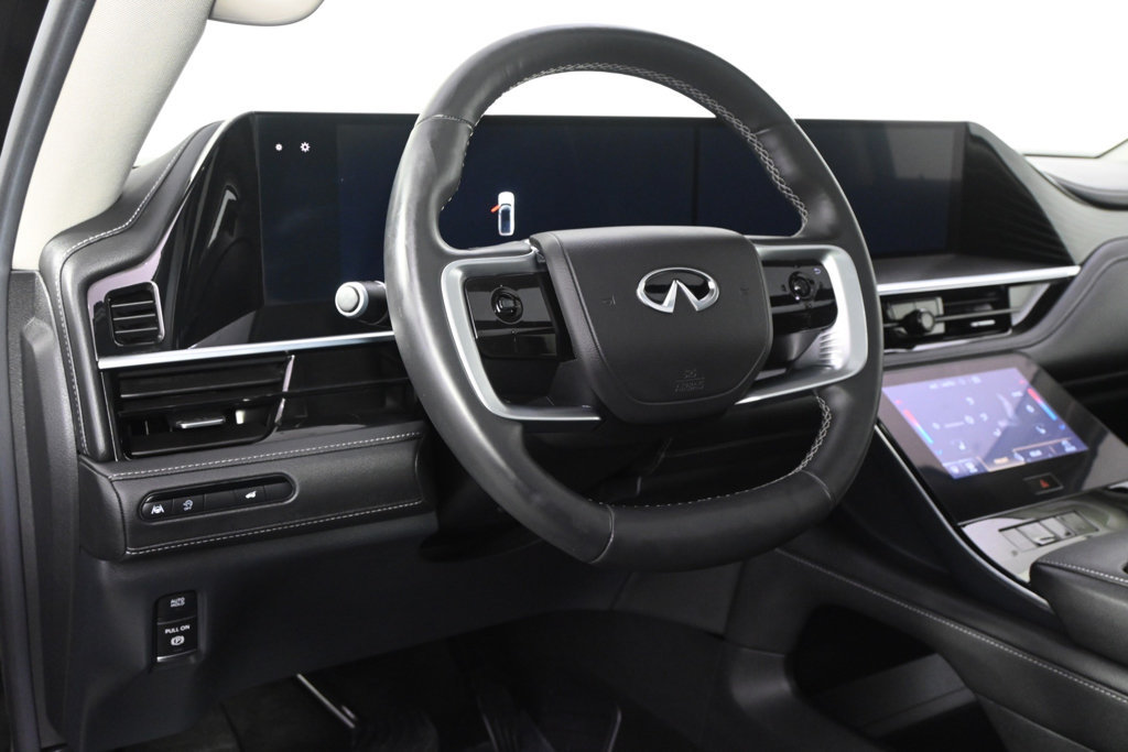 Used 2025 INFINITI QX80 Pure AWD/4WD image 13