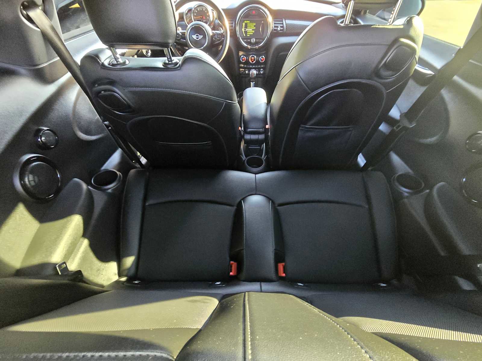 Used 2018 MINI Cooper S image 18