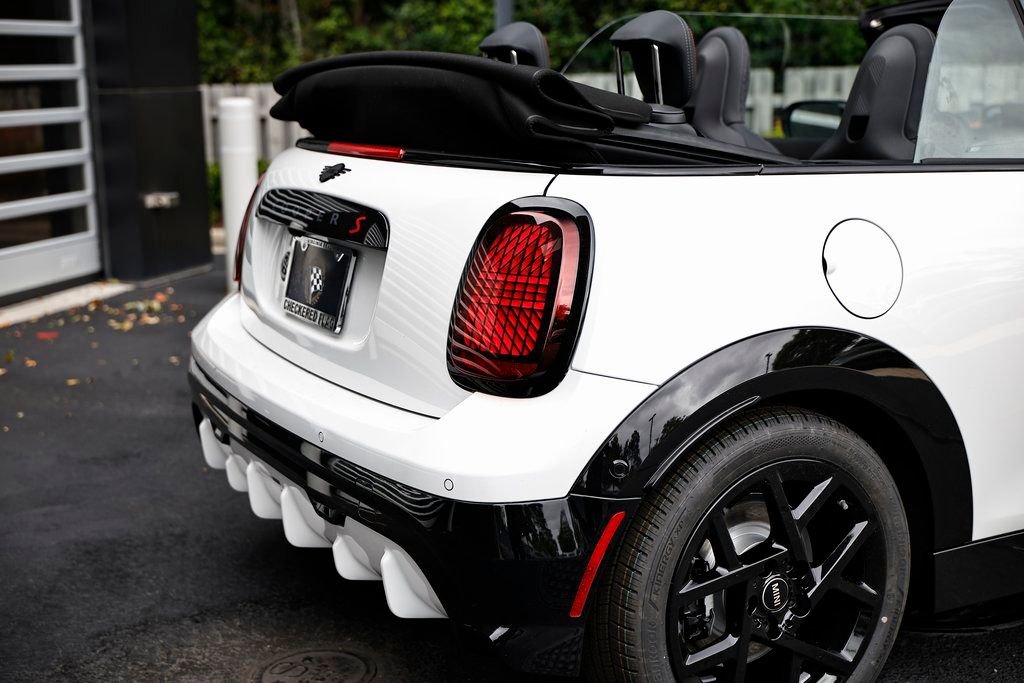 New 2026 MINI Cooper S image 7