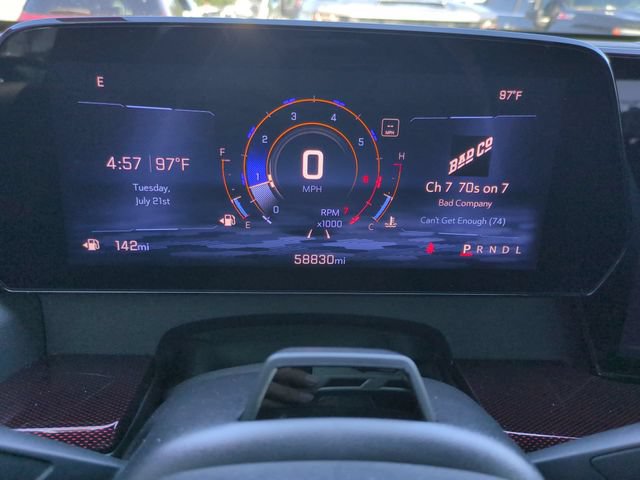 Used 2024 Chevrolet Traverse RS FWD image 34