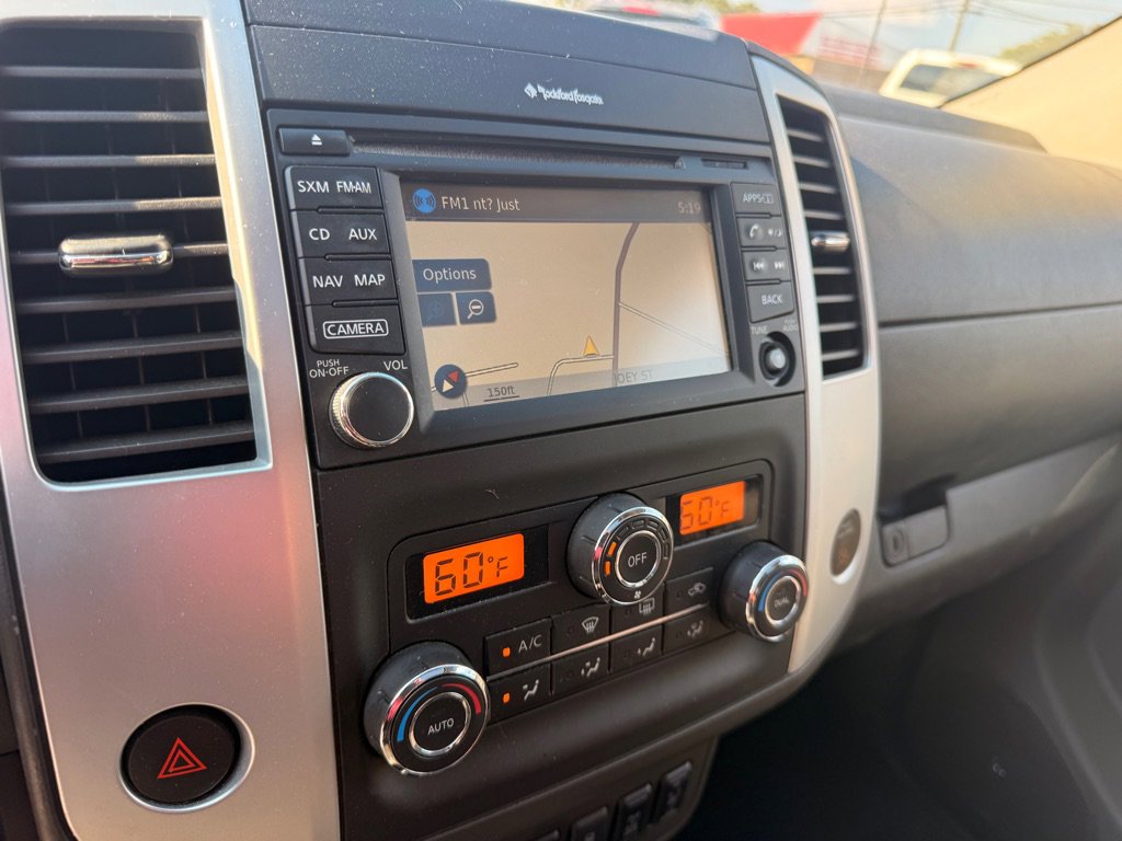 Used 2014 Nissan Frontier PRO-4X w/ Pro-4x Luxury Package image 12