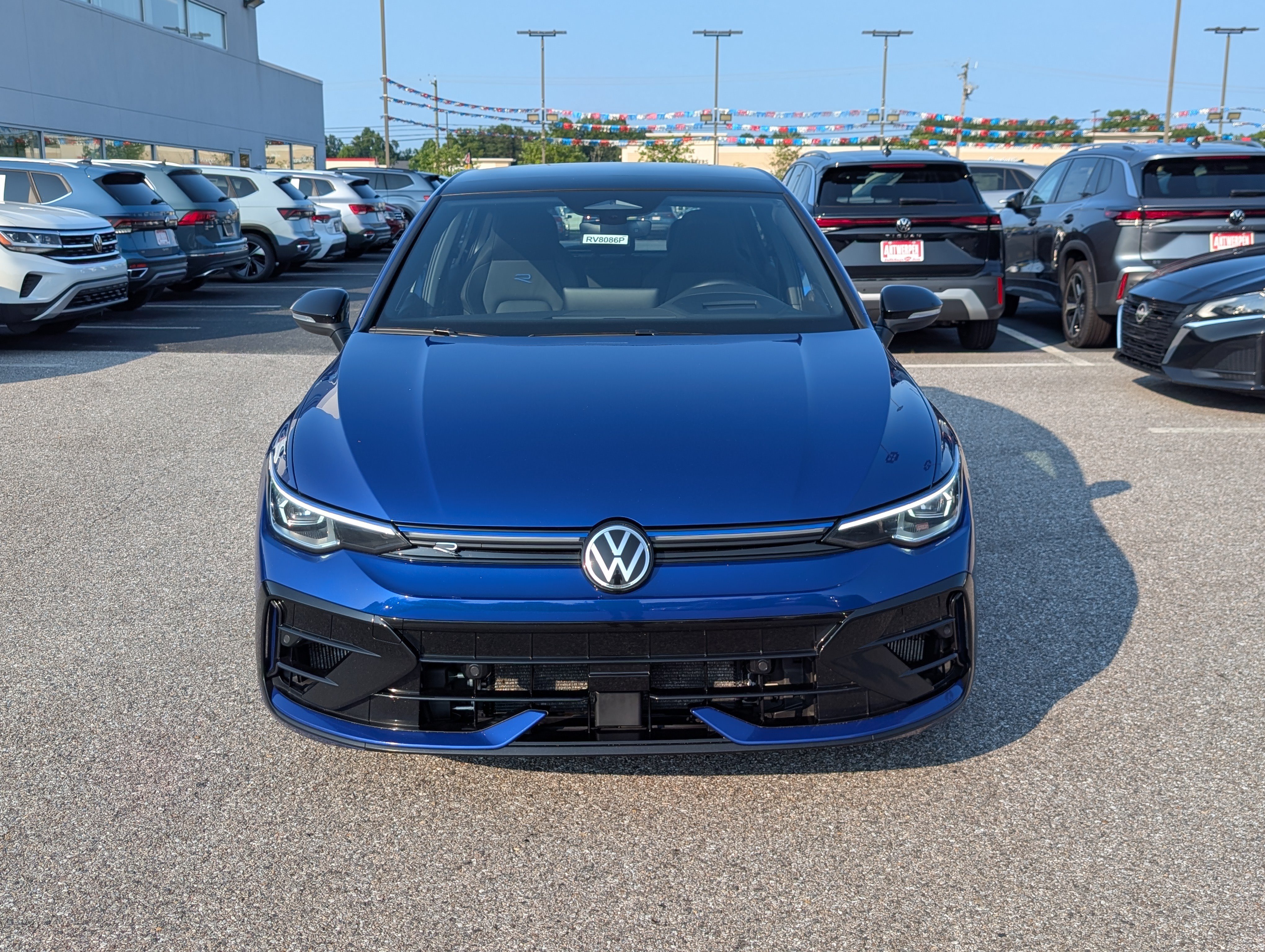Used 2026 Volkswagen Golf AWD/4WD image 8
