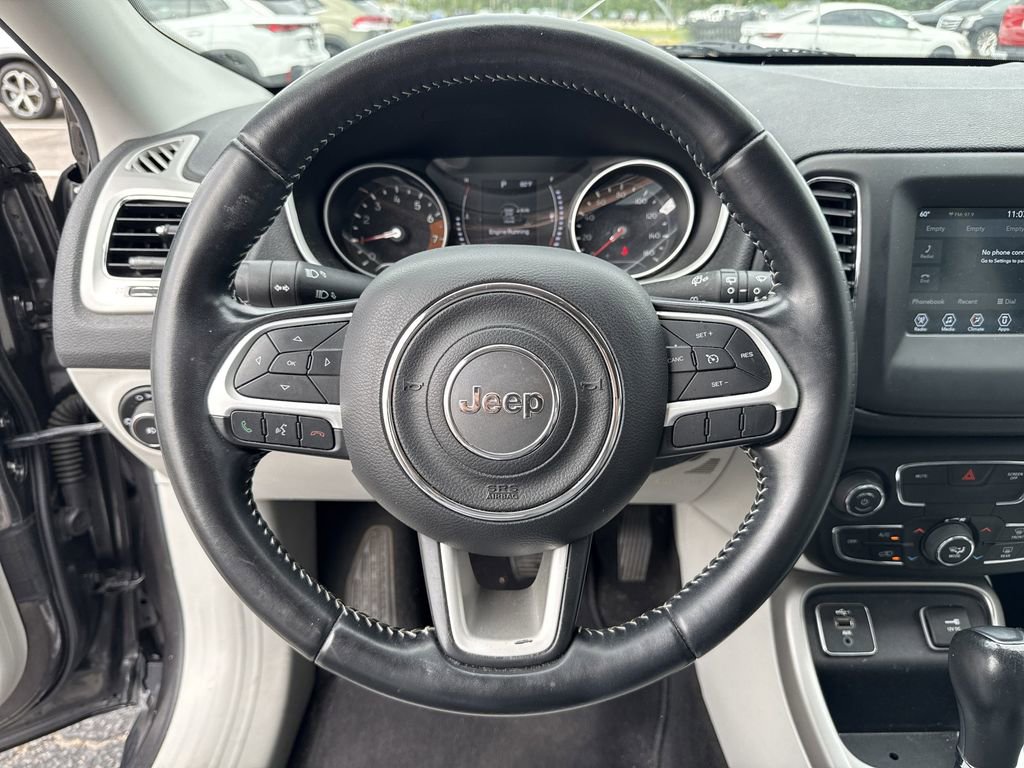 Used 2020 Jeep Compass Latitude image 16