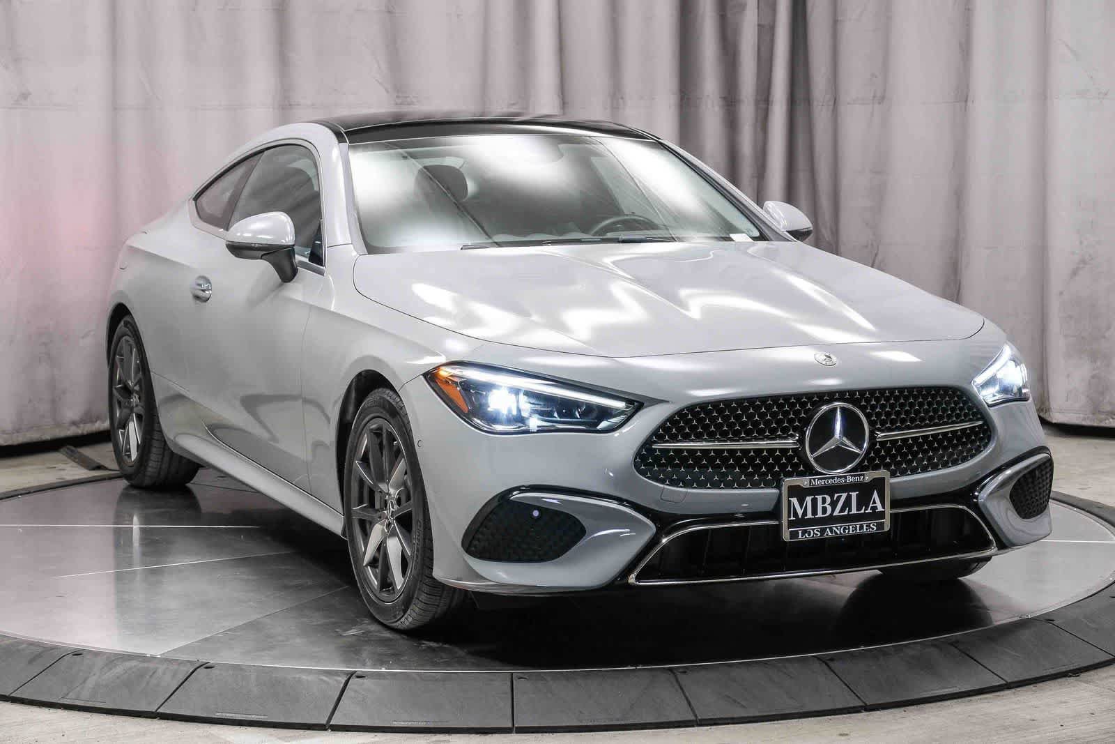 Certified 2026 Mercedes-Benz CLE 300 4MATIC Coupe image 5
