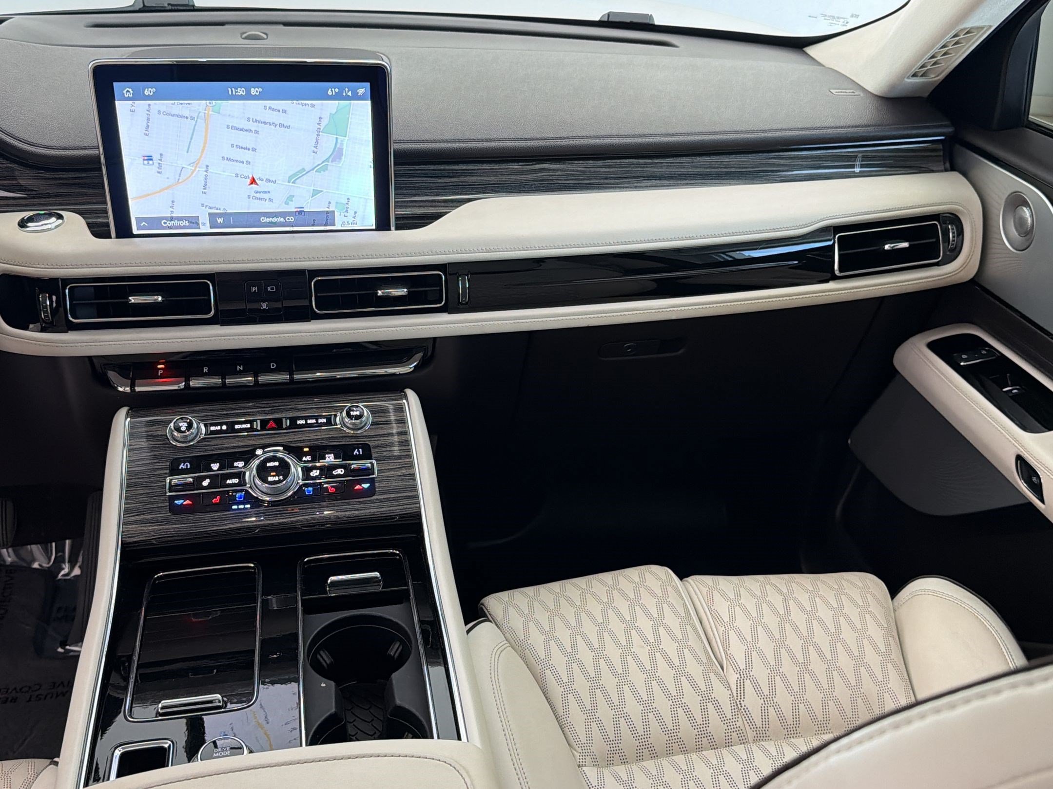 Used 2020 Lincoln Aviator Black Label w/ Dynamic Handling Package AWD/4WD image 29