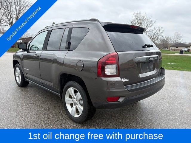Used 2016 Jeep Compass Sport w/ Power Value Group image 4
