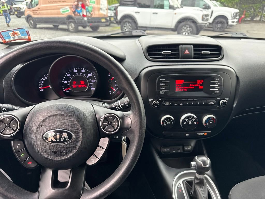 Used 2014 Kia Soul FWD image 11