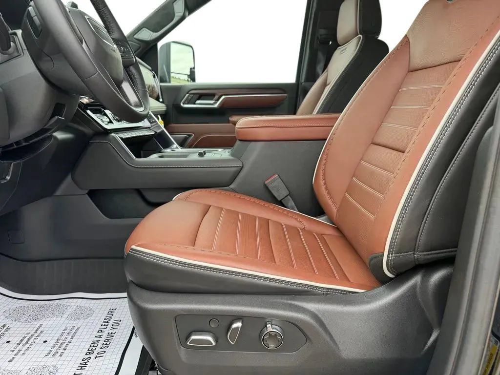 New 2026 GMC Sierra 2500 Denali Ultimate w/ Max Trailering Package AWD/4WD image 9