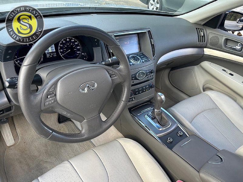 Used 2012 INFINITI G25 Journey image 19