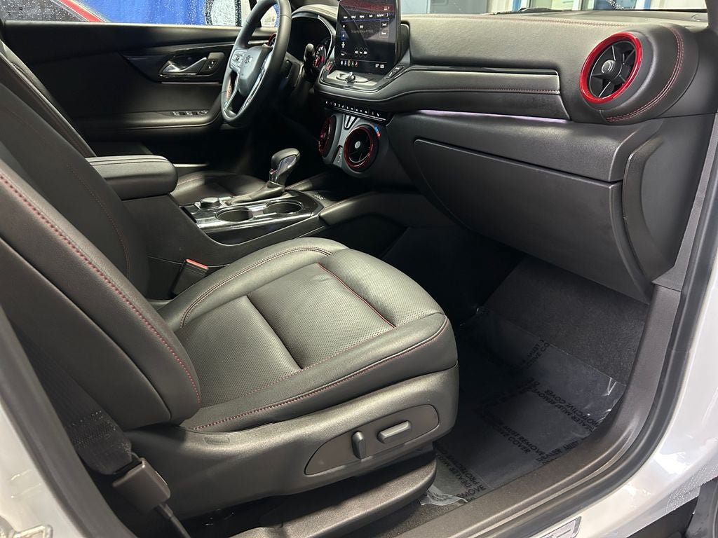 Used 2023 Chevrolet Blazer RS FWD image 26