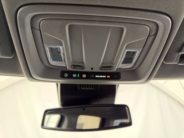 Used 2025 GMC Sierra 1500 SLT AWD/4WD image 41