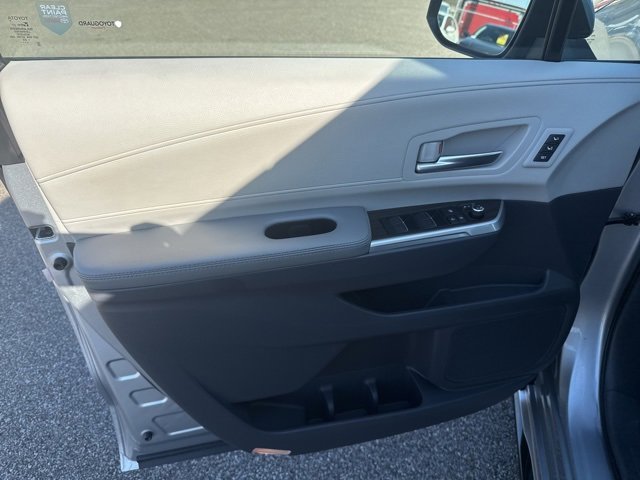 Used 2023 Toyota Sienna Limited image 15