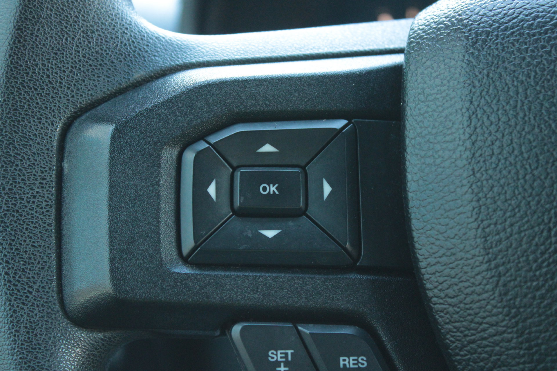 Used 2016 Ford F150 XL w/ Equipment Group 101A Mid AWD/4WD image 34
