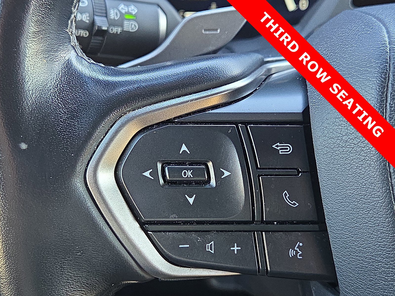 Used 2024 Lexus GX 550 w/ Accessory Package (31) image 22