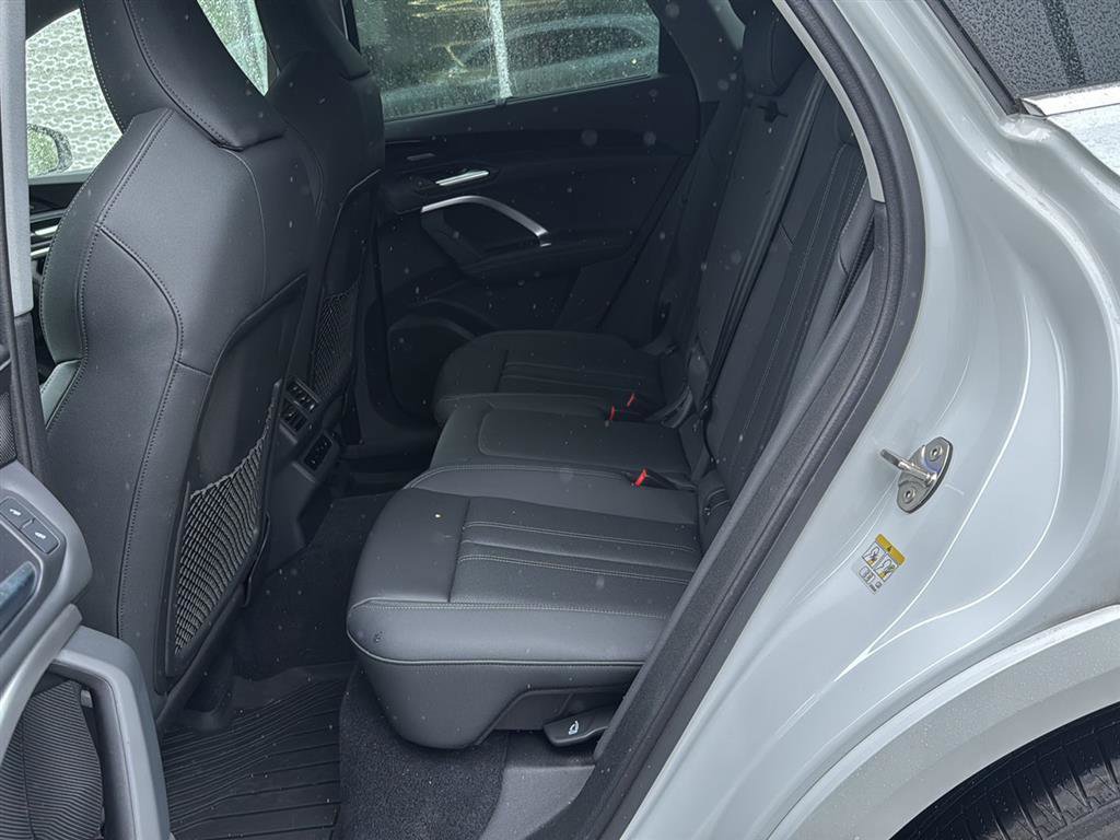 Used 2025 Audi Q5 Prestige image 15