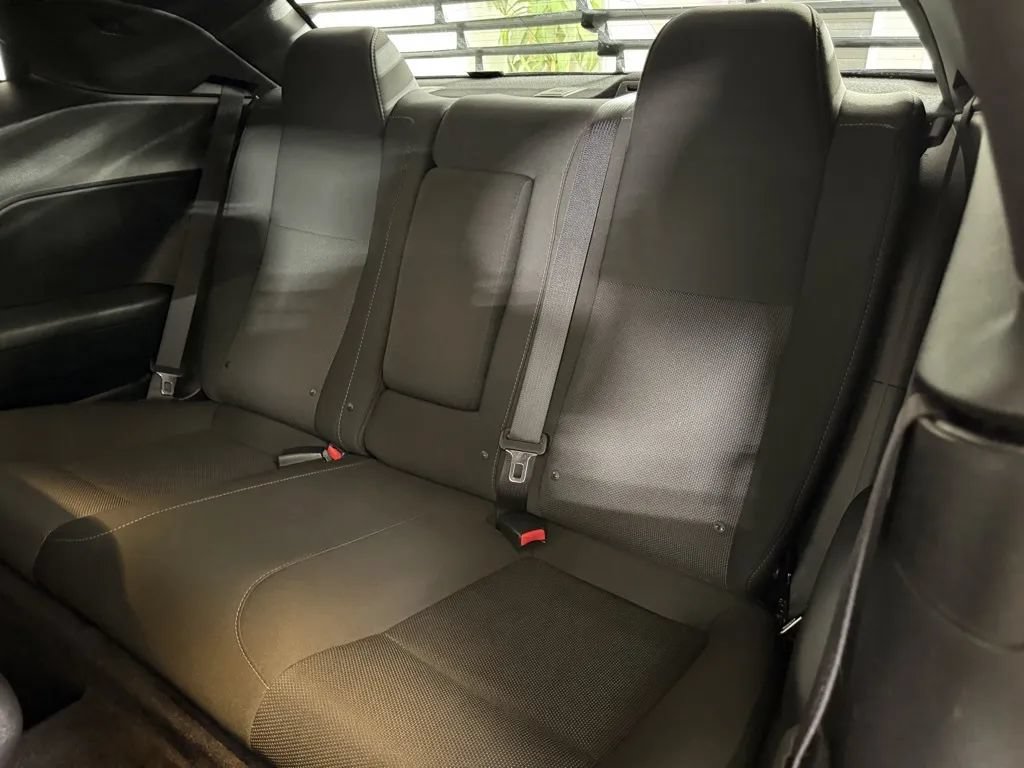 Used 2016 Dodge Challenger R/T RWD image 25