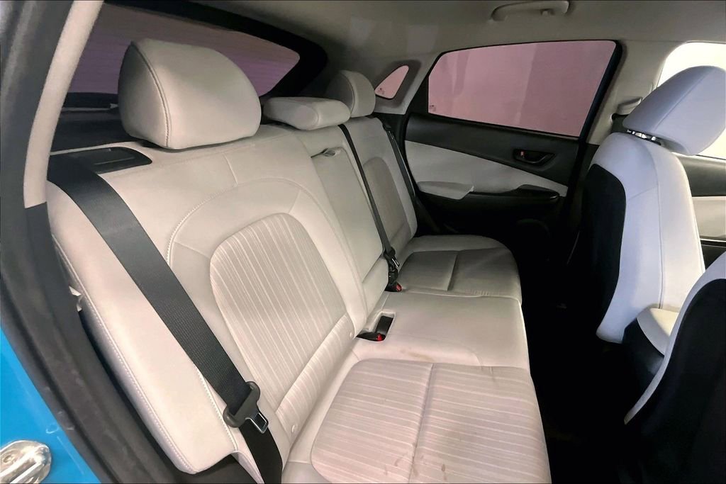 Used 2022 Hyundai Kona SEL w/ Cargo Package image 23