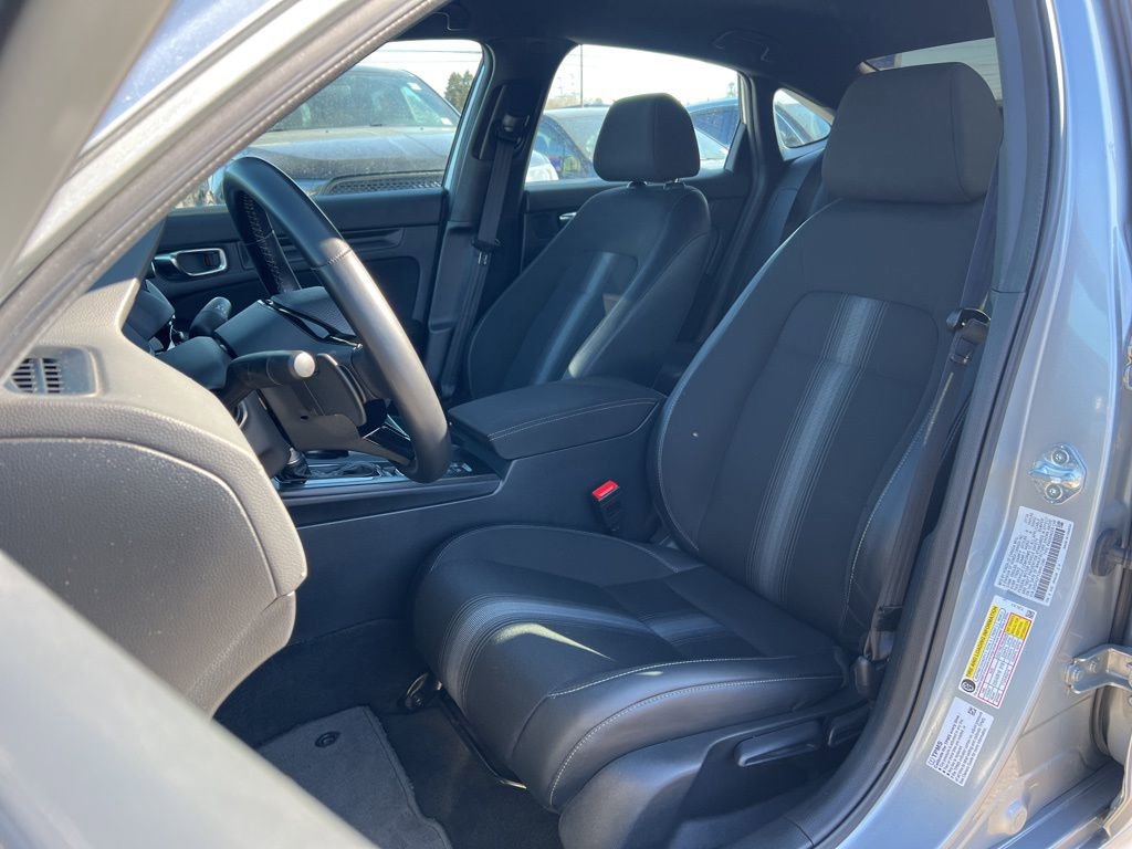 Used 2025 Honda Civic Sport image 17