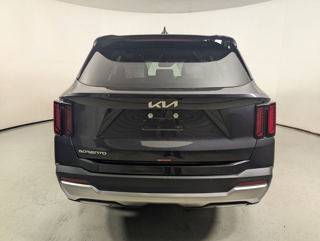New 2026 Kia Sorento S FWD image 6