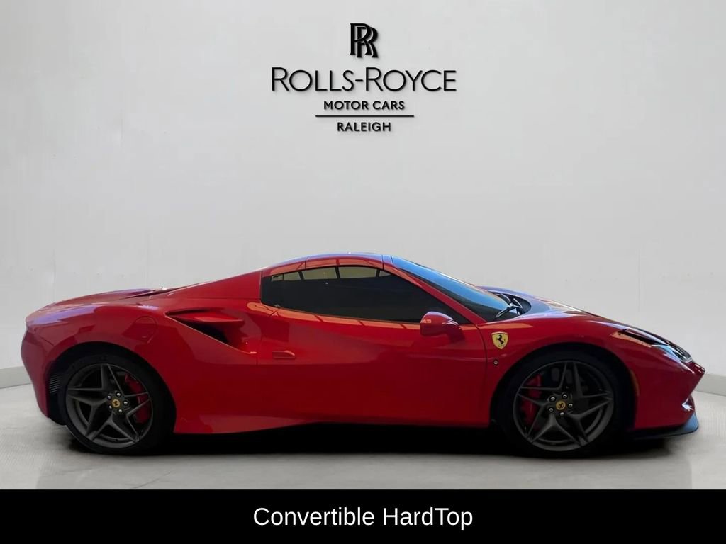 Used 2021 Ferrari F8 Tributo image 4