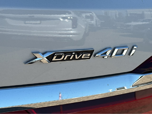 Used 2022 BMW X7 xDrive40i w/ Premium Package AWD/4WD image 15