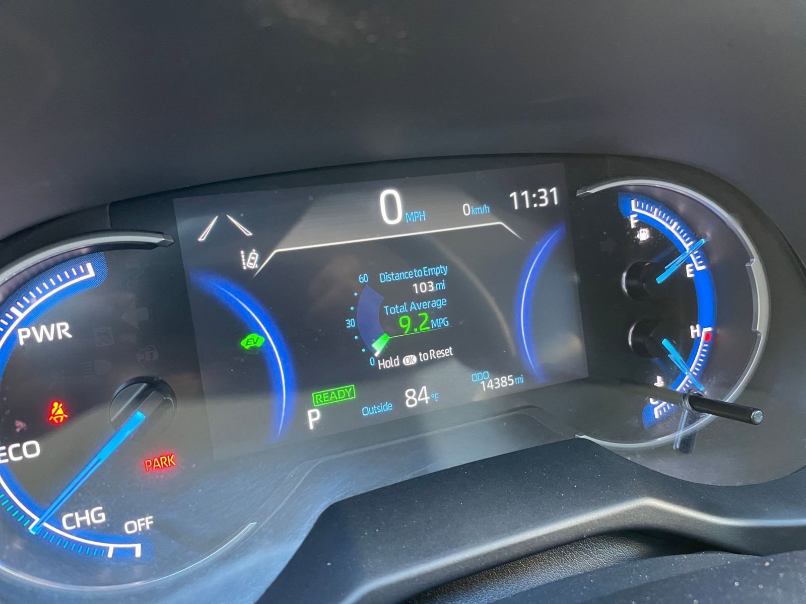 Used 2025 Toyota RAV4 LE image 40