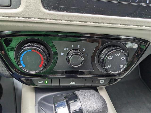 Used 2022 Honda HR-V LX image 24
