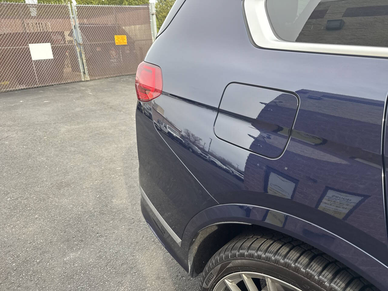Used 2021 BMW ALPINA XB7 AWD/4WD image 17