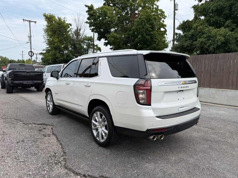 Used 2024 Chevrolet Tahoe High Country AWD/4WD image 8