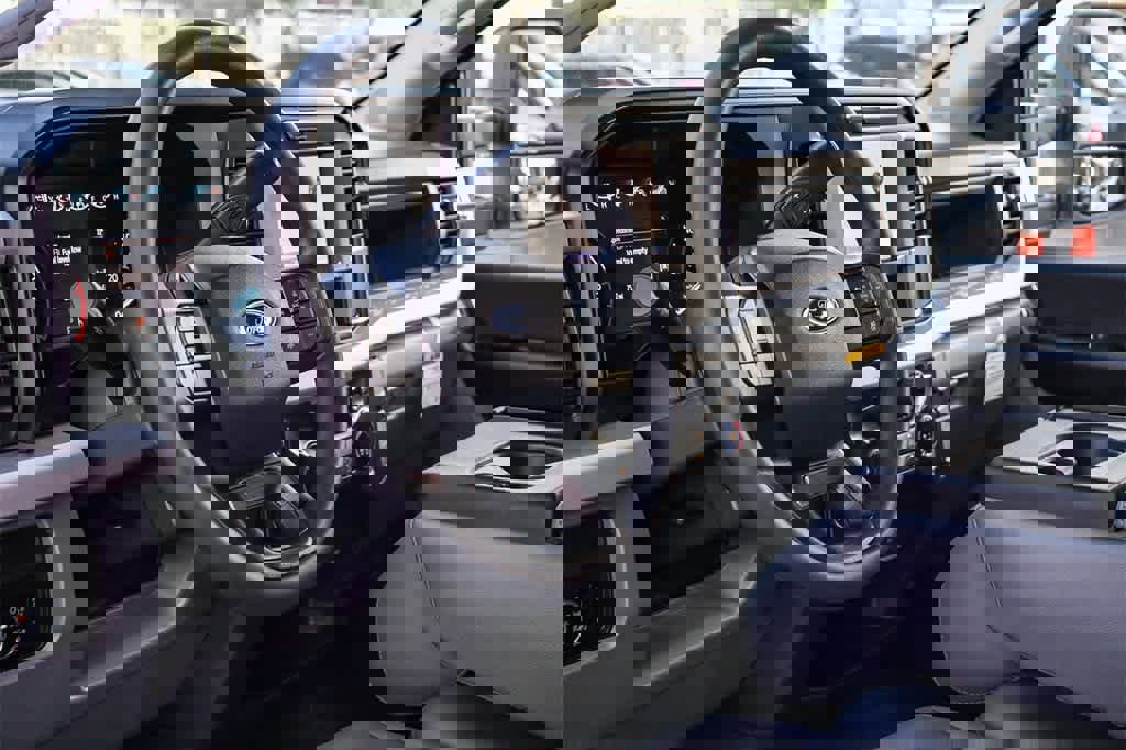 New 2026 Ford F350 XL w/ XL Chrome Package image 17