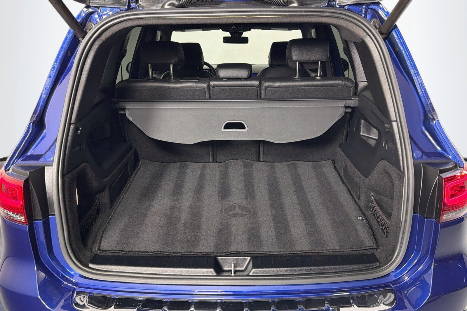 Used 2022 Mercedes-Benz GLB 250 image 21
