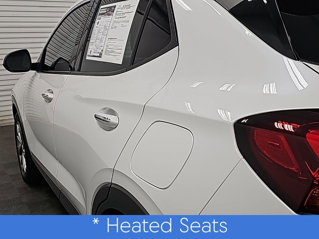 Used 2022 Buick Encore GX Essence w/ Experience Buick Package image 7