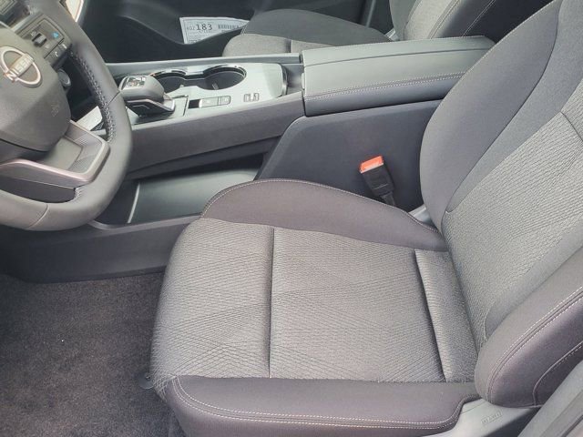 Used 2026 Nissan Rogue SV image 13