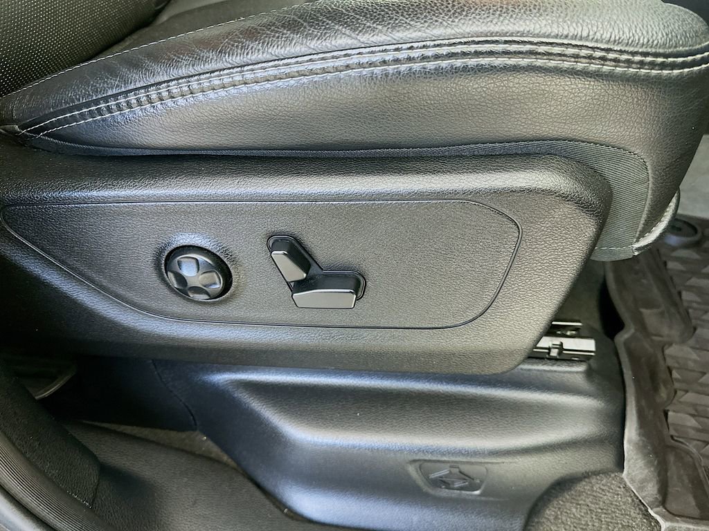Used 2019 RAM 1500 Rebel w/ Rebel Level 2 Equipment Group AWD/4WD image 23