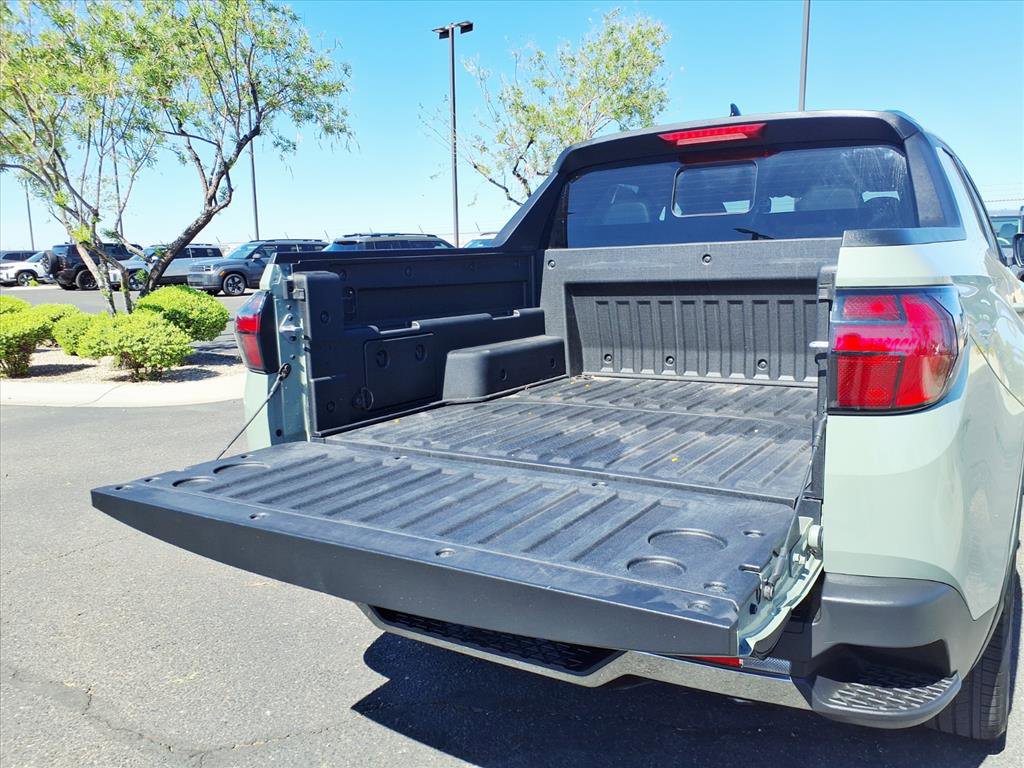 Certified 2022 Hyundai Santa Cruz Limited image 16