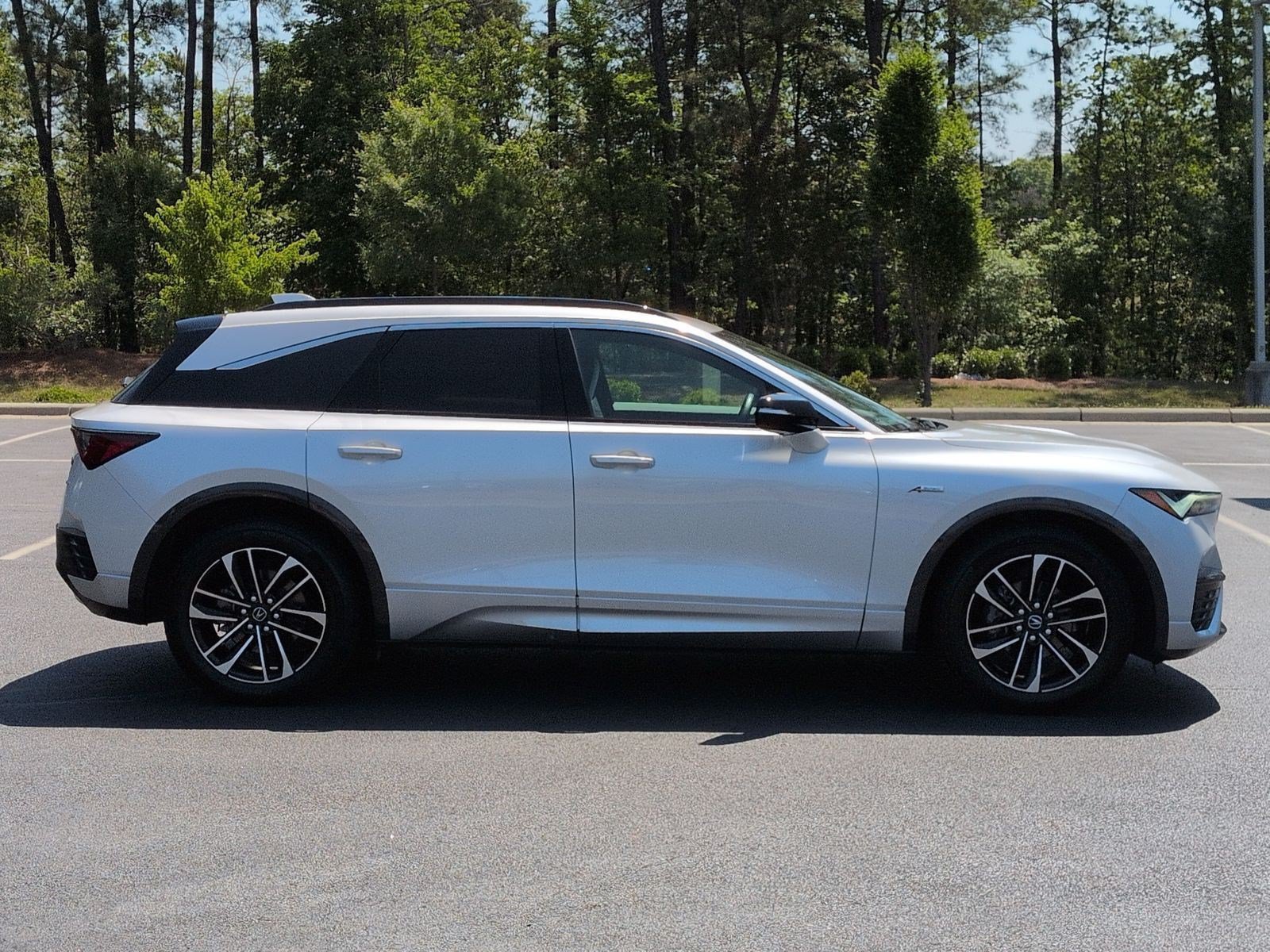 Used 2024 Acura ZDX A-Spec AWD/4WD image 11