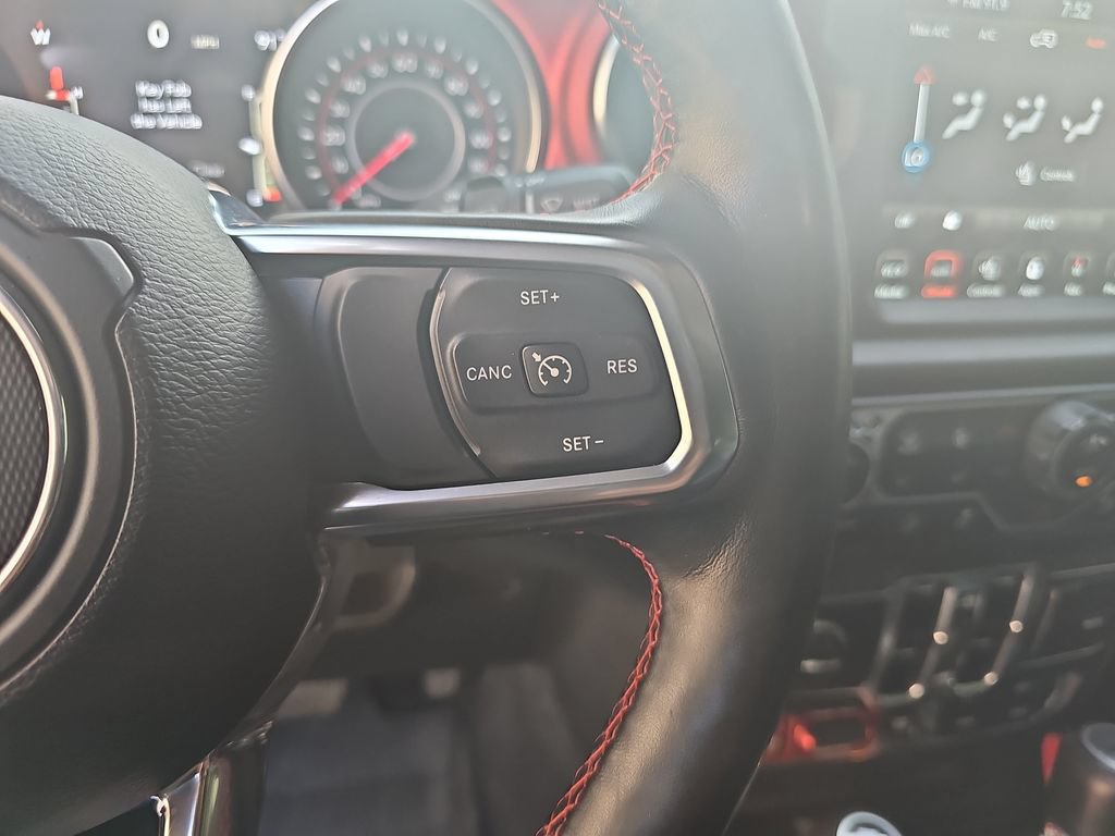 Used 2020 Jeep Wrangler Unlimited Rubicon AWD/4WD image 17
