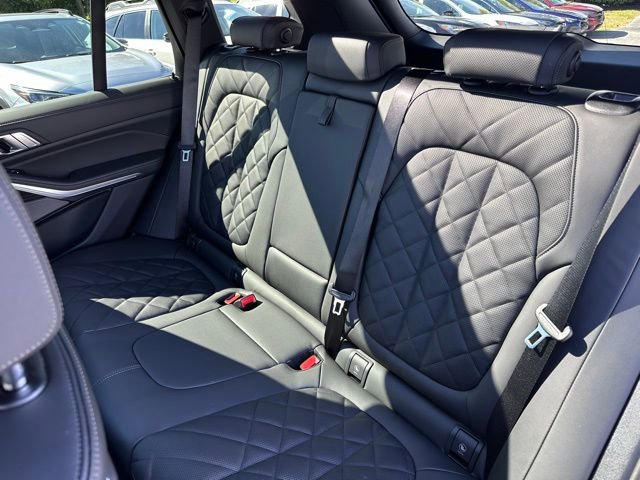 New 2026 BMW X5 xDrive50e w/ Climate Comfort Package image 36