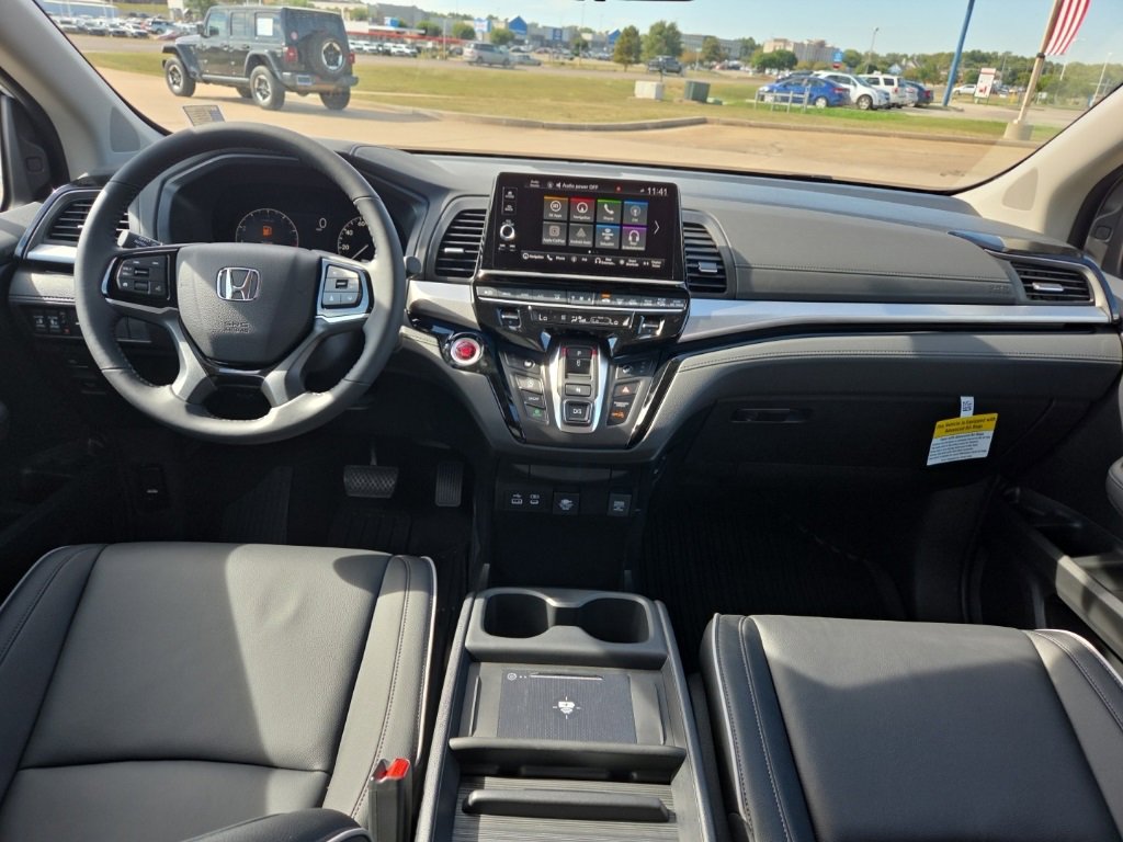 New 2026 Honda Odyssey Touring image 20