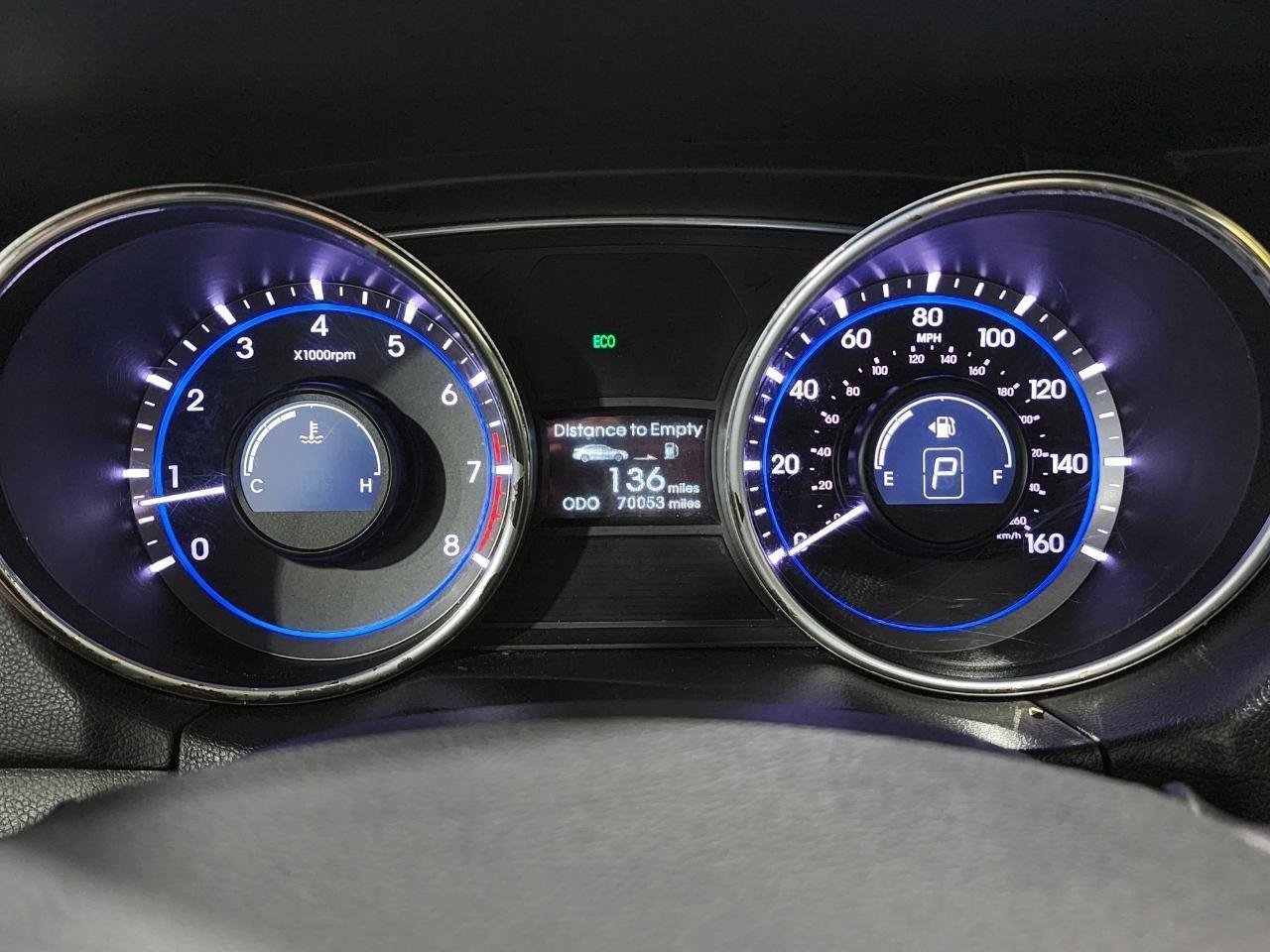 Used 2012 Hyundai Sonata Limited w/ Navigation Pkg FWD image 18