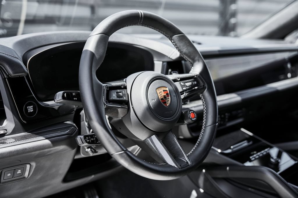 Used 2024 Porsche Cayenne Turbo GT AWD/4WD image 42