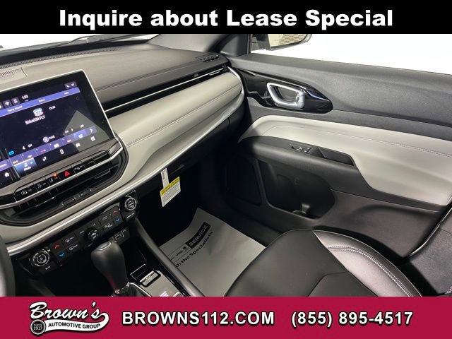 Used 2026 Jeep Compass Limited image 35