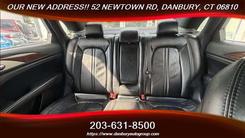 Used 2017 Lincoln MKZ Select w/ Select Plus Package AWD/4WD image 26