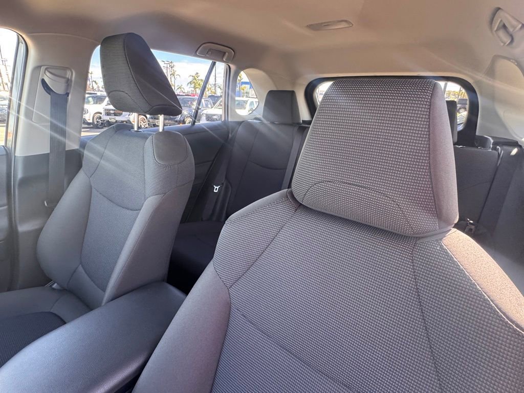 Used 2025 Toyota RAV4 LE image 19