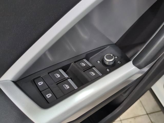 Used 2022 Audi Q3 2.0T Premium Plus image 22