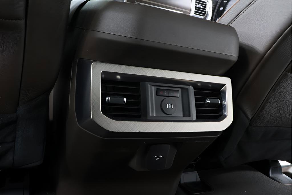 Used 2025 Ford F450 King Ranch AWD/4WD image 27