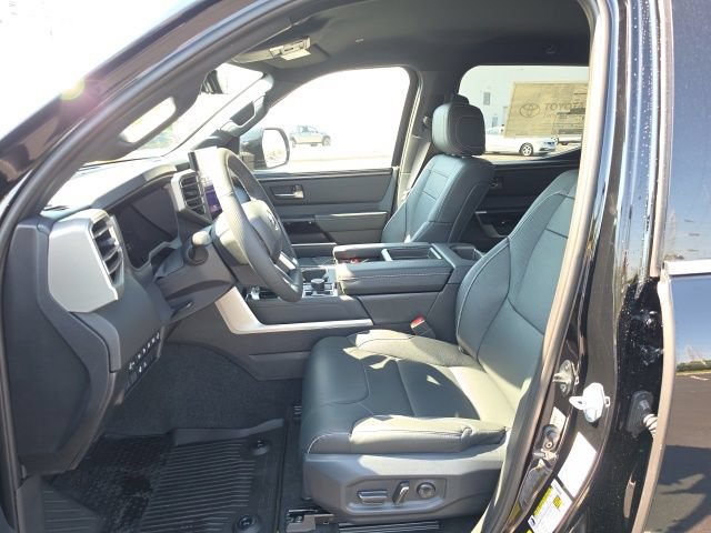 New 2026 Toyota Tundra Limited AWD/4WD image 13