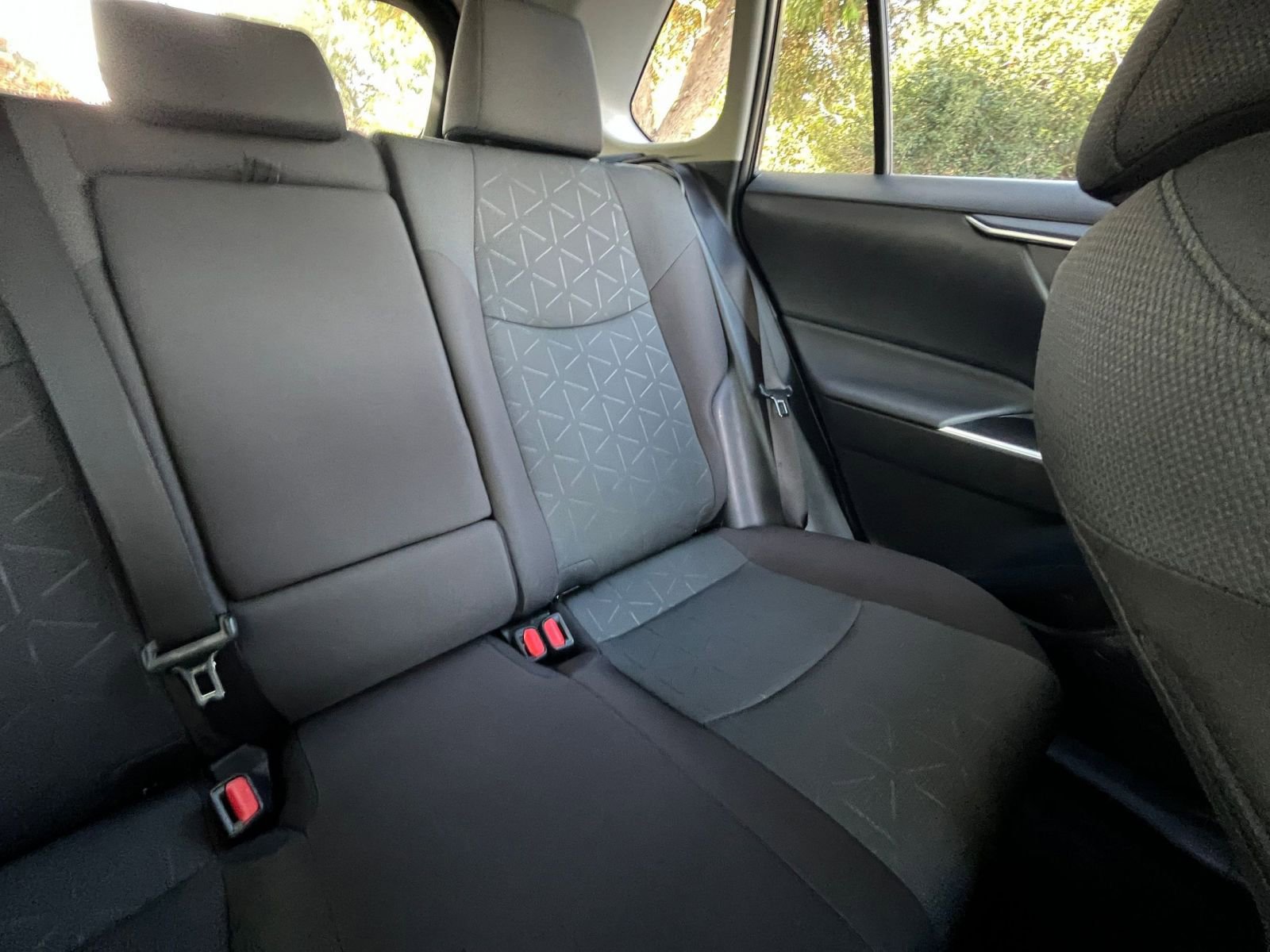 Used 2025 Toyota RAV4 XLE image 36